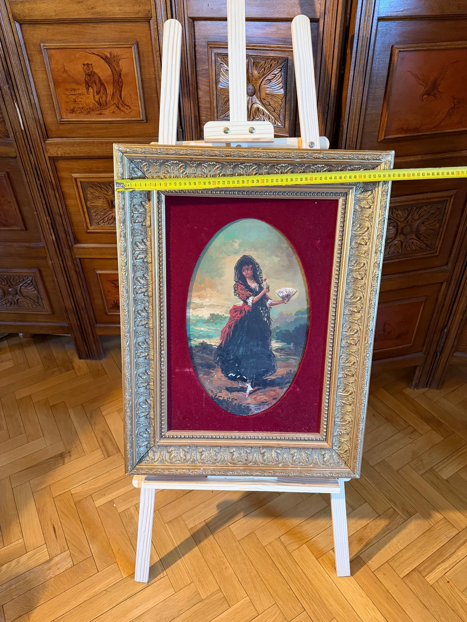 Dama con mantilla, abanico y flor — Desconocido, Óleo, 77 x 57 cm (con marco) — vista 2